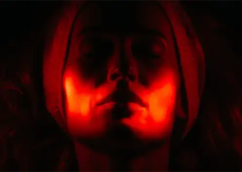 Qure LED Mask vs Dr Dennis Gross